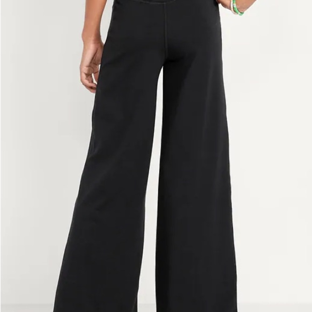 Old Navy Black Flare Leggings